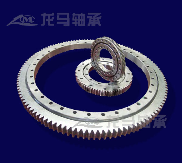 转盘轴承的润滑脂多长时间填充次？清洗转盘轴承要注意什么？