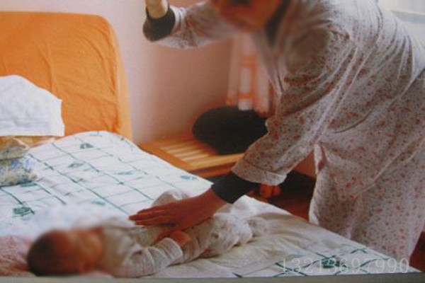 洛阳月嫂价格差那么多，服务有什么不同？