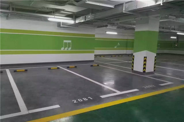 彩色防滑路面的材料有哪些，施工工艺是怎样的？